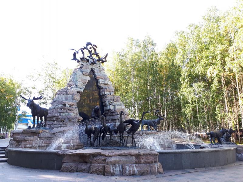 Памятник-фонтан Обь и Иртыш. Фото:2gis.ru