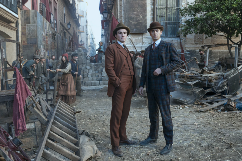 Кадр из сериала «Молодой Шерлок» (2026). Режиссеры: Гай Ричи, Андерс Энгстрем, Триша Брок, Дэнни Гордон