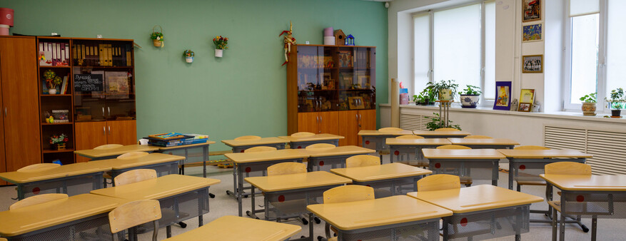 В ХМАО еще один ученик пришел в школу с топором