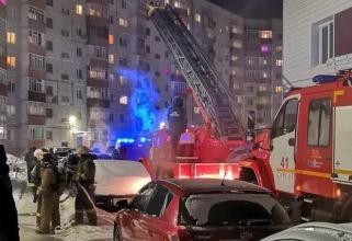 В Сургуте три человека погибли в пожаре вечером 31 декабря