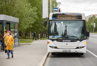 Пассажиров автобуса №45 в Сургуте будут учить грамотности