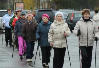 В Сургутском районе откроют бесплатные пункты спортинвентаря для пожилых людей