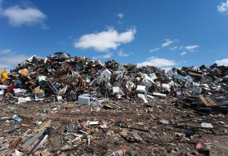 В Югре снижается количество мусора на полигонах