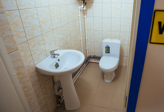 Нарушить «по-маленькому». Российских школьников не выпускают в туалет на уроках