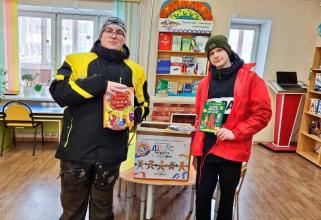 Почти 2500 книг передали библиотекам жители Сургутского района 