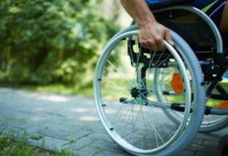 Депутаты Югры выяснили, насколько города региона доступны для инвалидов