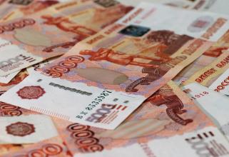 Аналитики: 25 процентов работающих жителей Югры получают более 100 тысяч рублей в месяц
