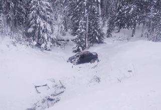 В Югре «Лада» вылетела в кювет. Пострадали три человека
