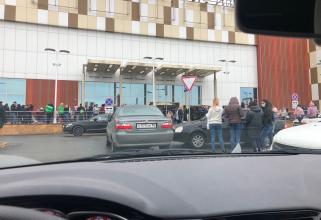 В Сургуте эвакуировали торговый центр «Аура»