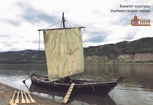 Жители Сургута смогут бесплатно прокатиться по Сайме на деревянных лодках