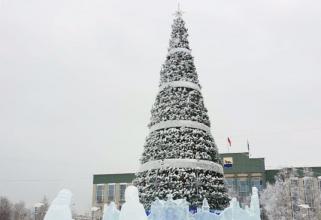 Строительство семи ледовых городков обойдется бюджету Сургута более чем в 12 млн рублей