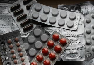 В Югре за неделю распределили больше 80 тысяч упаковок лекарств от коронавируса