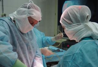 Сургутские врачи удалили гигантскую миому