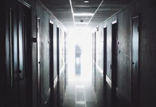 Жители Югры не могут открыть больничные из-за очередей в поликлиниках