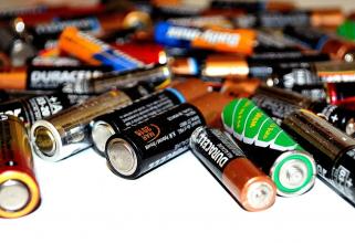 В Сургуте отработанные батарейки можно сдать в торговых центрах города