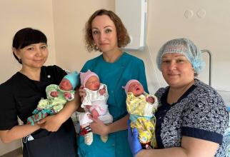 В Ханты-Мансийске в один день родились две двойни и тройня 