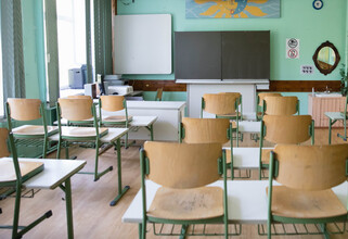 Школьникам Лангепаса пока не разрешили возвращаться к очным занятиям