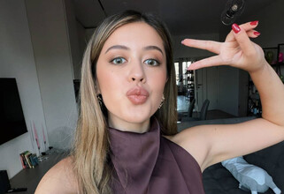 «Она нас кинула!»: выпускники скандалят в TikTok из-за резкой смены репетитора в онлайн-школе 