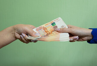 Любопытства ради. Зумеры берут микрозаймы под 300% и разоряют родителей