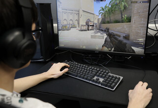 Третий известный игрок в CS2 из России прошел в плей-офф чемпионата мира