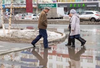 В Югре улицы городов избавят от воды по поручению губернатора Натальи Комаровой
