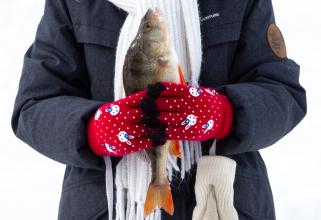 В Сургутском районе состоялись традиционные соревнования по зимней рыбной ловле // ФОТОРЕПОРТАЖ