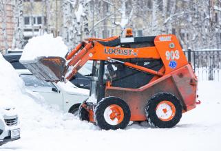 Управляющие компании Сургута получили 29 предупреждений за некачественную уборку снега