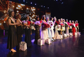 Красавицы из Югры начинают борьбу за титул королевы