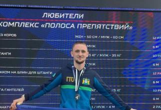 Тренер из Сургутского района установил рекорд по подтягиваниям 