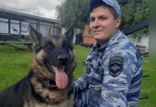 Потерявшуюся пенсионерку из Нижневартовска пришлось искать полицейским с собаками