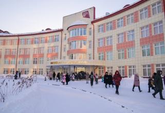 В Нижневартовске открылась самая большая школа в Югре