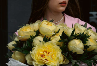 «Стрелки» и девичник: где отпраздновать 8 Марта в Сургуте и Сургутском районе